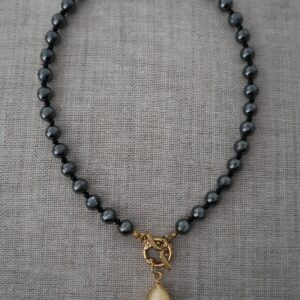 NESSIE NECKLACE (NEW)